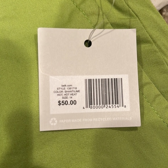 2 pair - women’s shorts - Picture 4 of 4